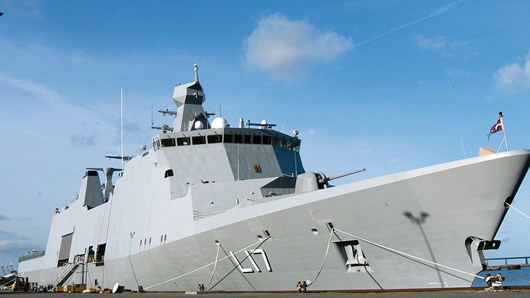 Buque naval de Absalon, Dinamarca