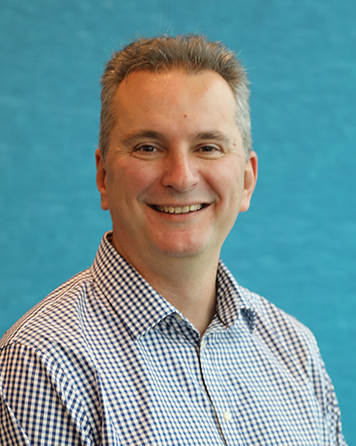 ARWI3415 Zoran Profile Pic_356x446.png