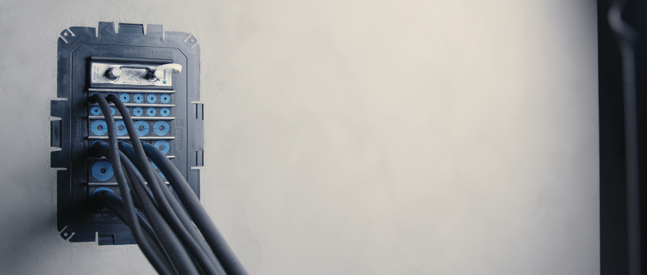 Launching the Roxtec knock-out frame UG™ transit