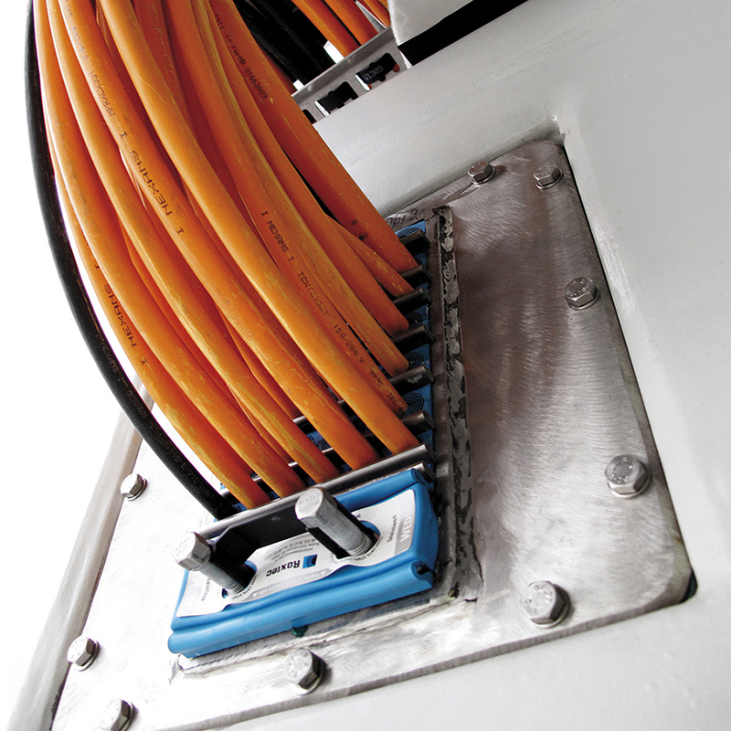 Roxtex Multigate Roxtec multi-cable transits and pipe seals with Multidiameter™ | Roxtec ...