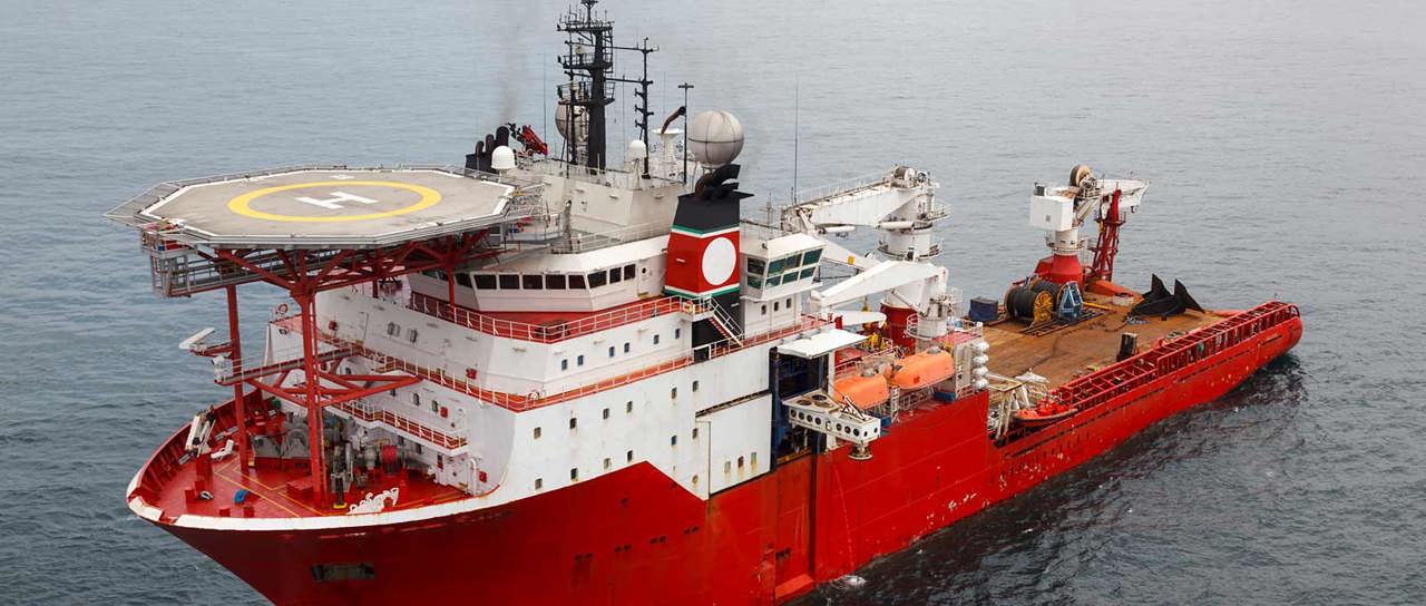 Doorvoeren voor offshore-ondersteuningsschepen