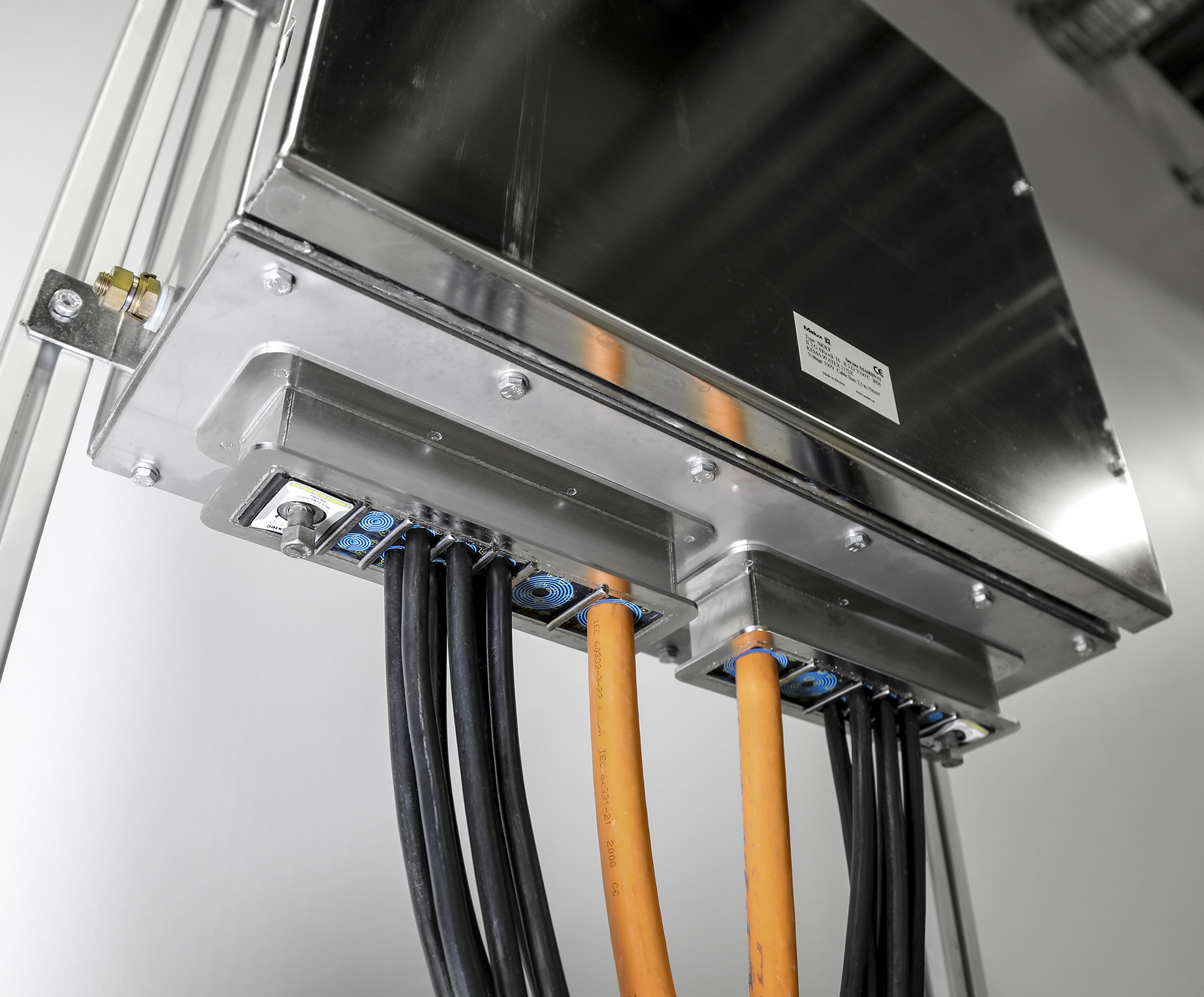 Cable Roxtech Press release - Roxtec extends high density cable sealing solution ...