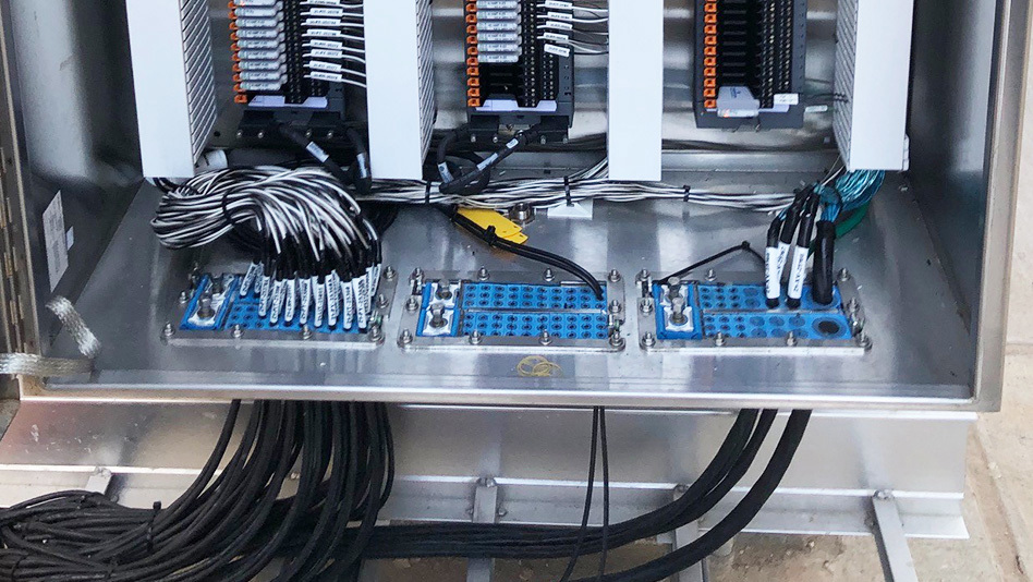 How to manage high cable density | Roxtec Australia