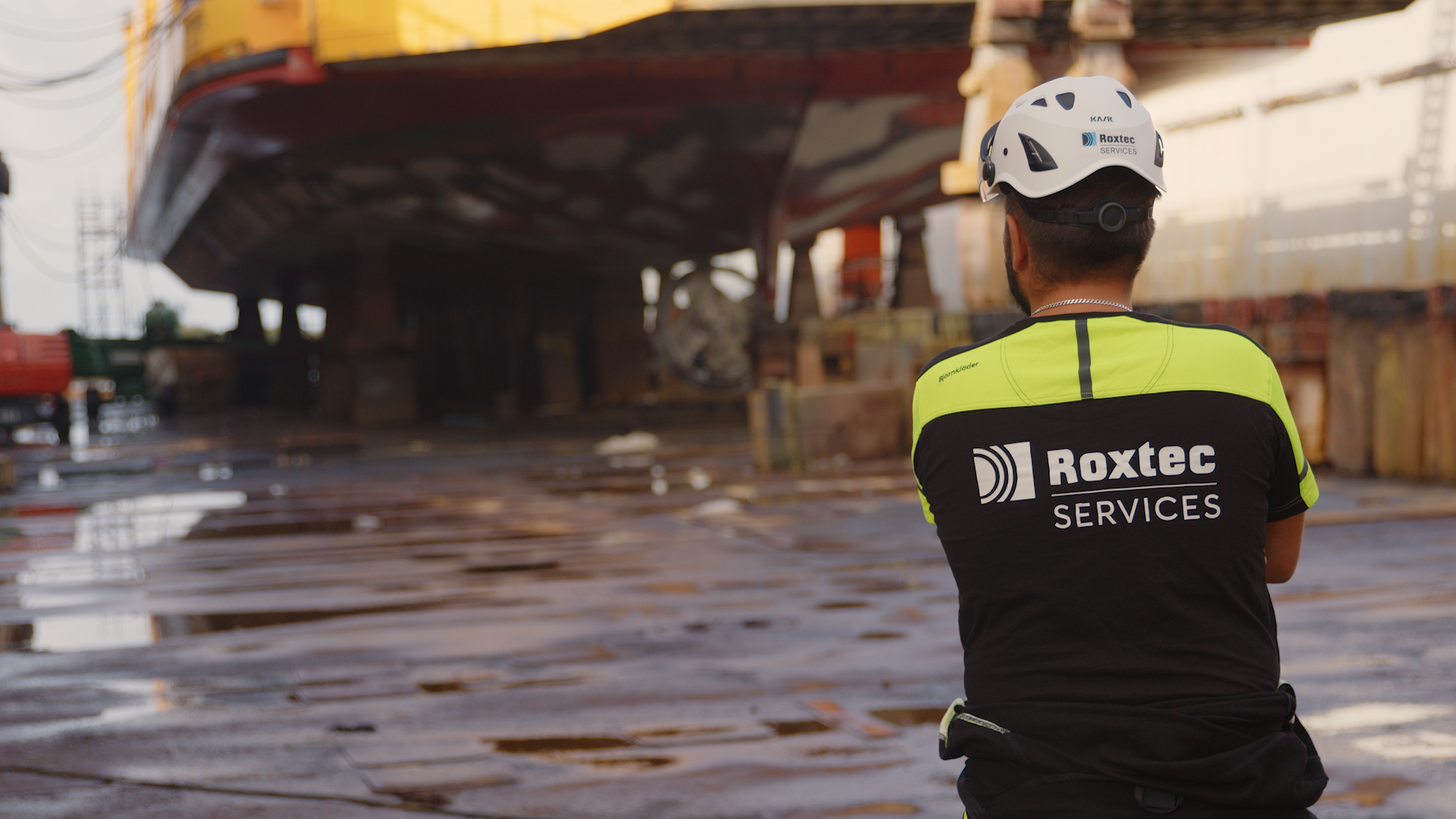 Vi er på jakt etter en salgsingeniør marine!