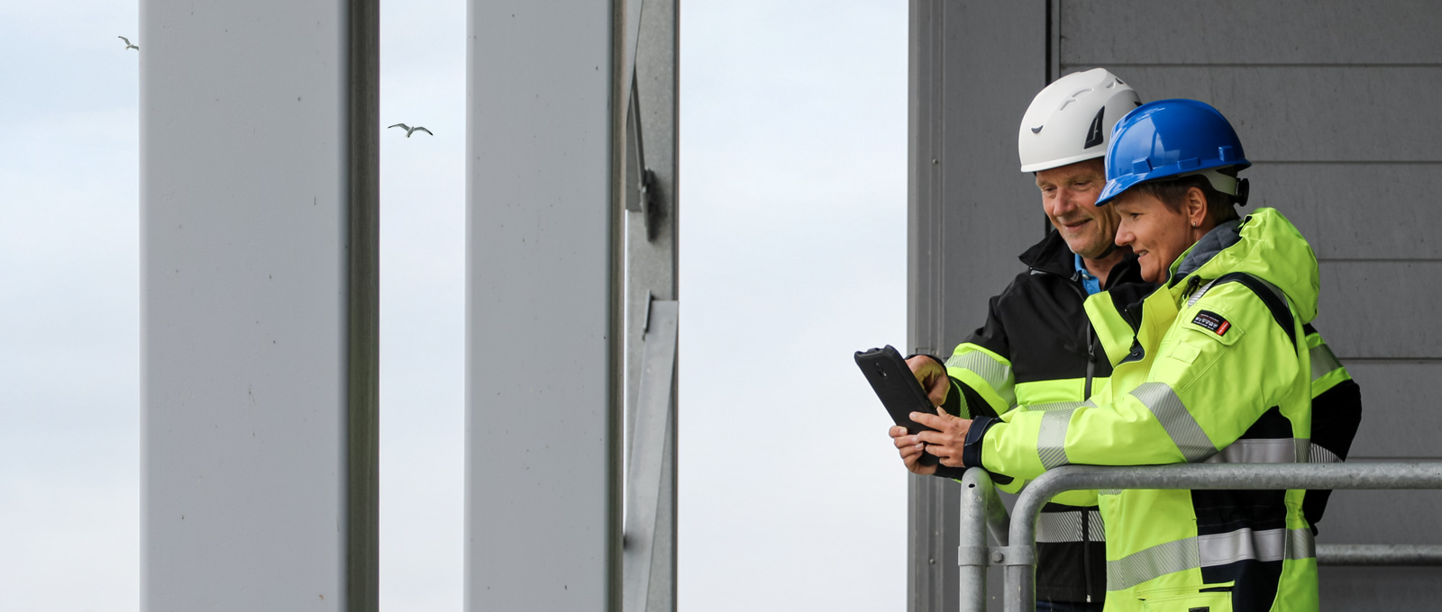 Boek een live demo van Roxtec Transit Operate™