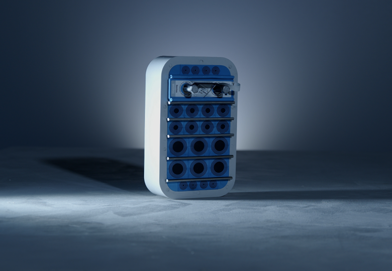 Nye t&#xE6;tningsl&#xF8;sninger til kompositkonstruktioner