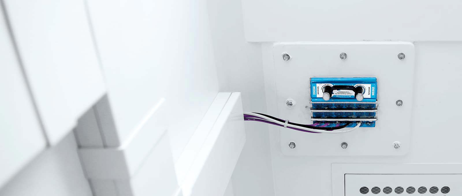 How to ensure airtight cleanrooms and isolation rooms