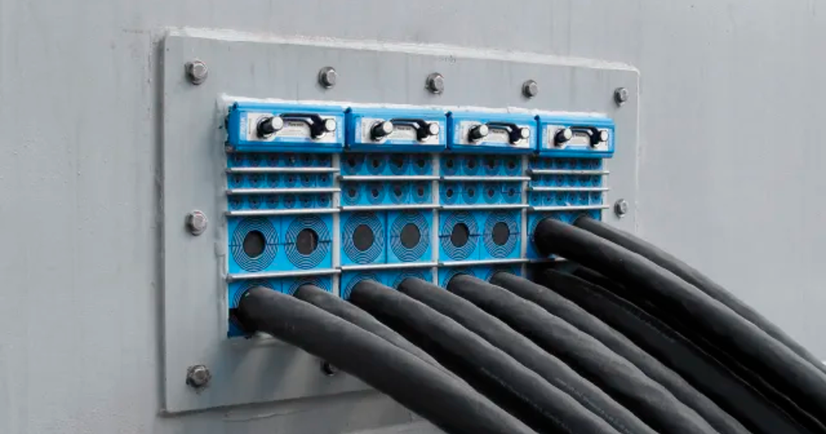 Roxtex Multigate Information about a Roxtec rectangular cable and pipe transit | Roxtec ...