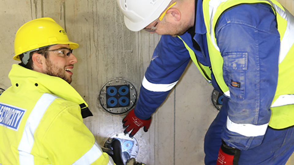 How to perform a correct installation of Roxtec sealing solutions ...
