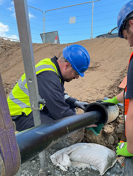 ROB PR (2)_429x566.png