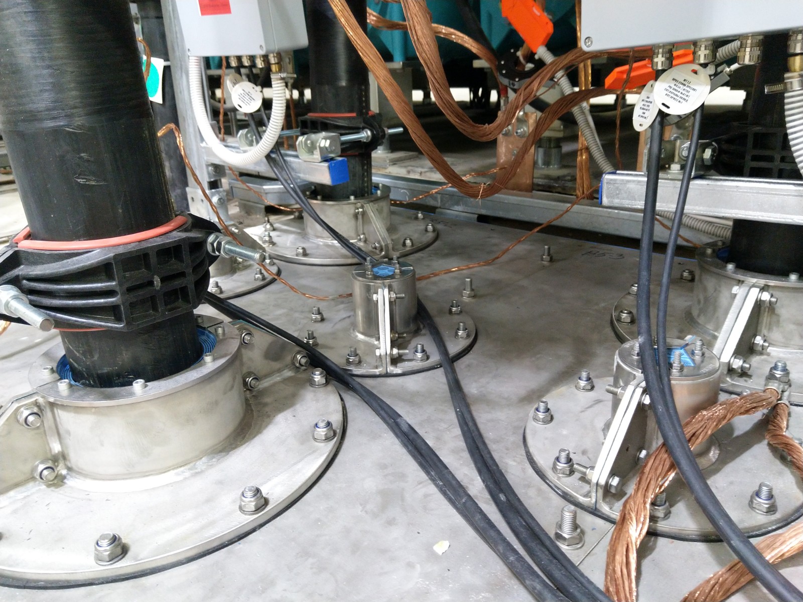 Типовые решения Roxtec для подстанций