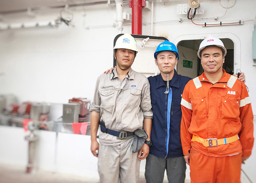 Roxtec transits ensure EMI protection on new LNG carriers | Roxtec Global