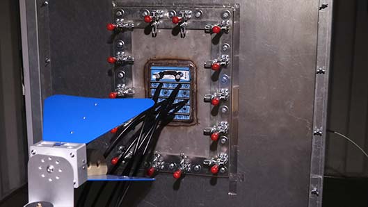 &#xCE;ncerca&#x21B;i un test de ecranare electromagnetic&#x103;