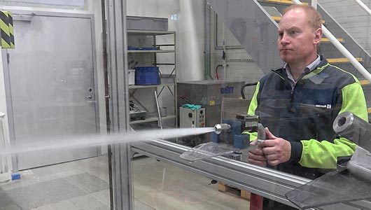 Viziona&#x21B;i un test de etan&#x219;eitate la ap&#x103;